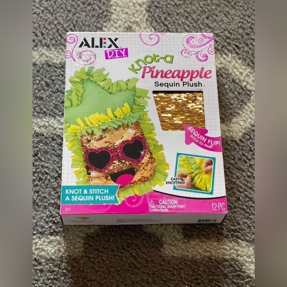 Alex DIY toy craft knot a pineapple - Picture 1 of 1